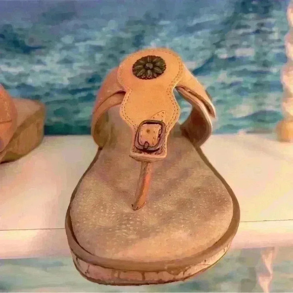 Sunflower Genuine Leather Tan Softwalk Sandals - Picture 3 of 16